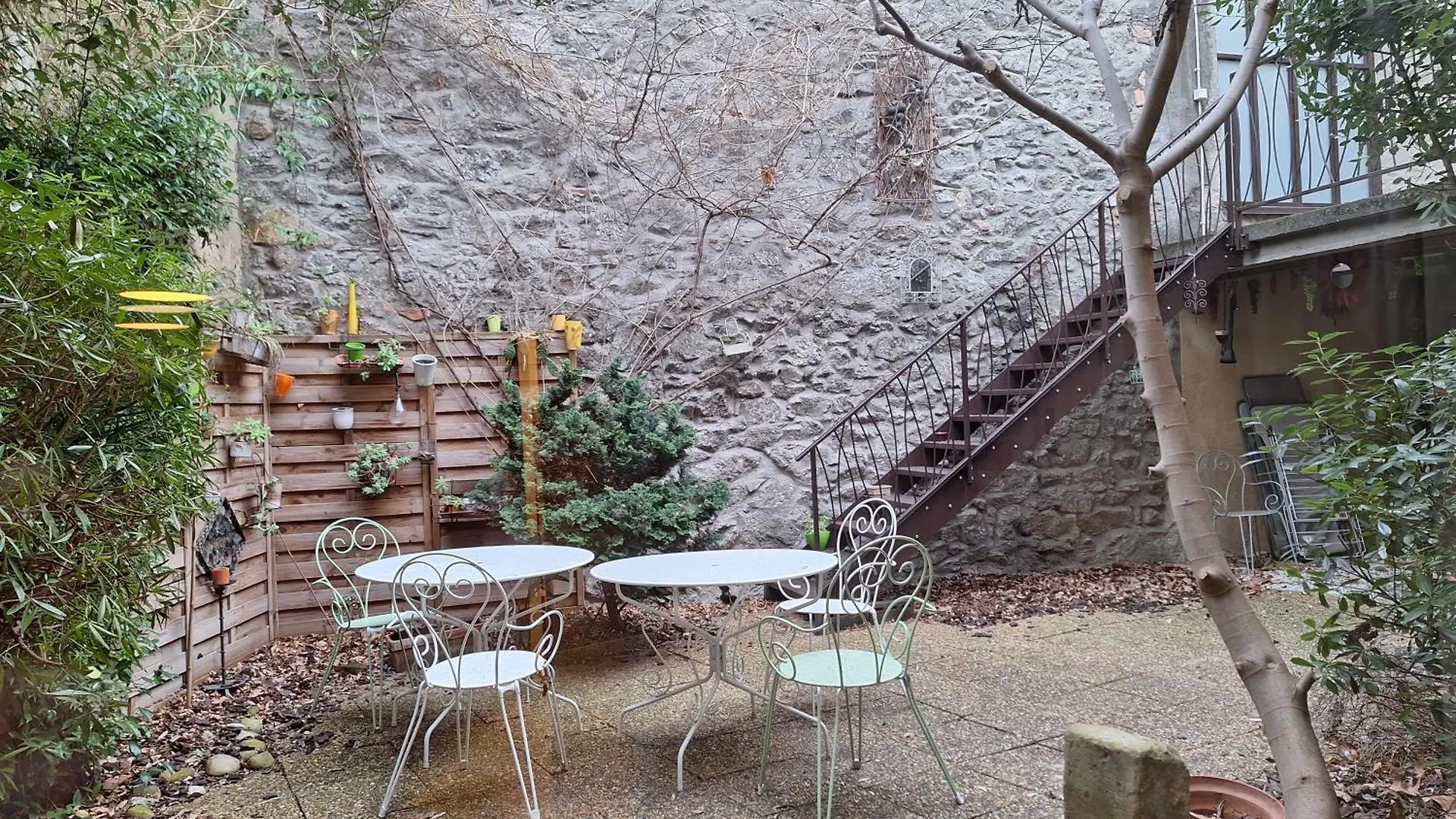 Le Lapin Dans La Cour Villa Tain-l'Hermitage 0*,
